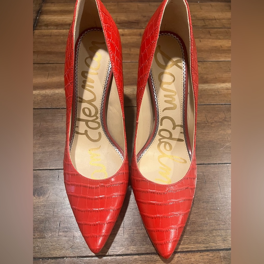 Sam Edelman snake print red pumps size 8